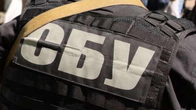 СБУ затримала в Івано-Франківську банду, що займалася рекетом СБУ затримала в Івано-Франківську банду, що займалася рекетом