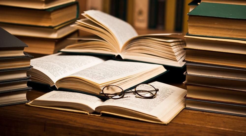 В Украину запретили ввозить еще несколько книг из России: перечень В Украину запретили ввозить еще несколько книг из России: перечень