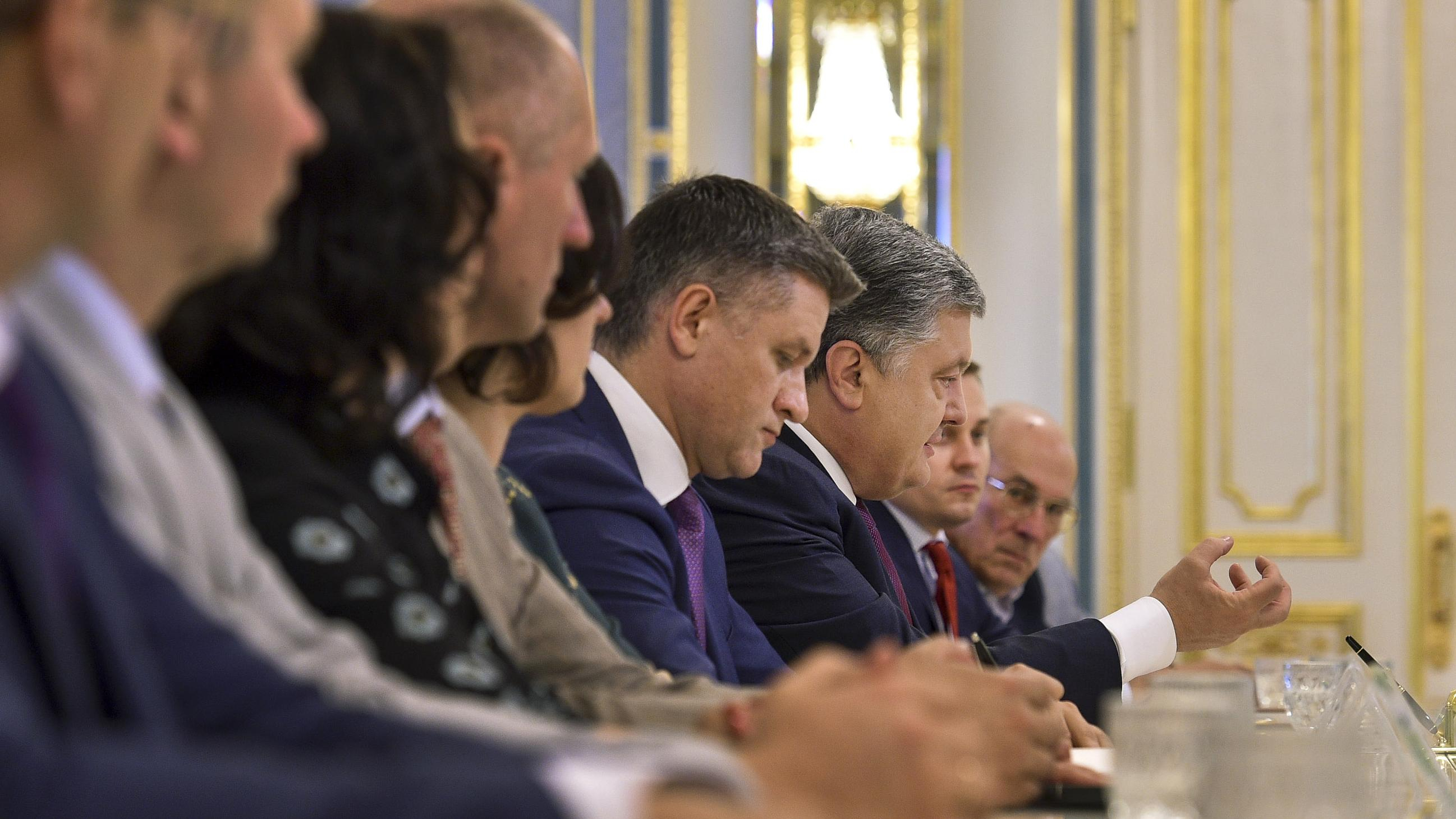 У НКРЕКП з'явилися нові члени: Порошенко підписав указ У НКРЕКП з'явилися нові члени: Порошенко підписав указ