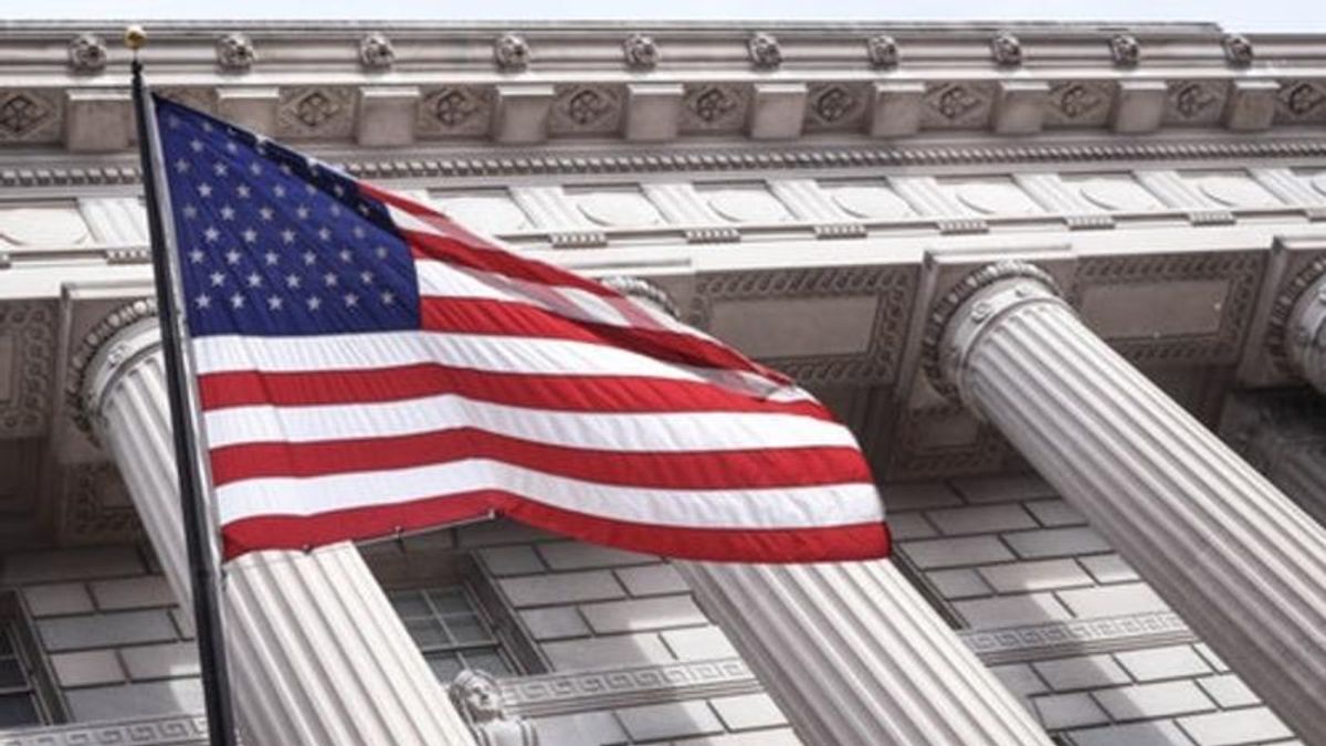 В США ввели новые санкции против Ирана В США ввели новые санкции против Ирана