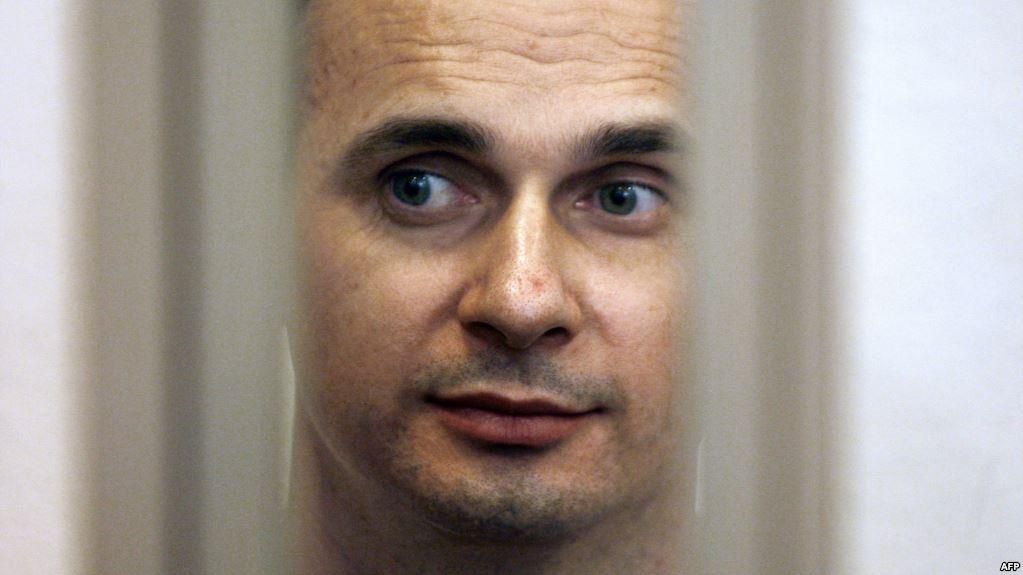 В Європарламенті відбулася акція з вимогою звільнити українця Олега Сенцова В Європарламенті відбулася акція з вимогою звільнити українця Олега Сенцова