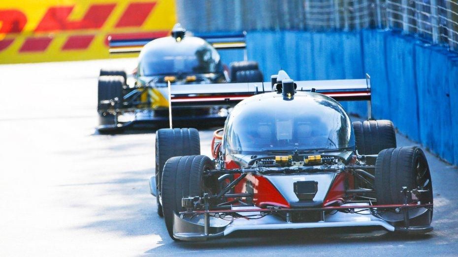 Как искусственный интеллект рассекал на треке Formula E в Риме Как искусственный интеллект рассекал на треке Formula E в Риме