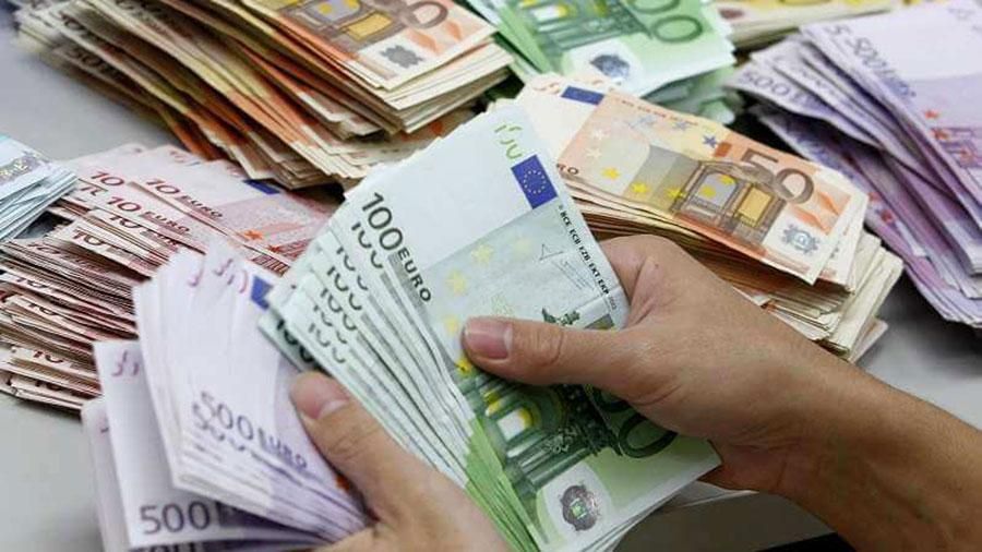 Готівковий курс валют на сьогодні 01-06-2018: курс долару та євро