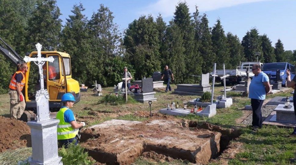 Україна наполягає на відновленні пам'ятника воїнам УПА у Польщі