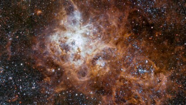 Уникальный кадр: астрономам удалось получить детальное изображение туманности Тарантул