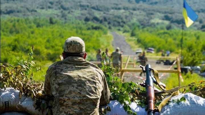 Как луганские пограничники героически отражали атаки боевиков под гимн Украины четыре года назад