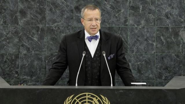 Экс-президент Эстонии назвал регионы, которые может потерять Россия, если нападет на его страну