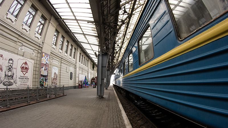 "Укрзализныця" предлагает поднять цены на купе и СВ до рыночных "Укрзализныця" предлагает поднять цены на купе и СВ до рыночных