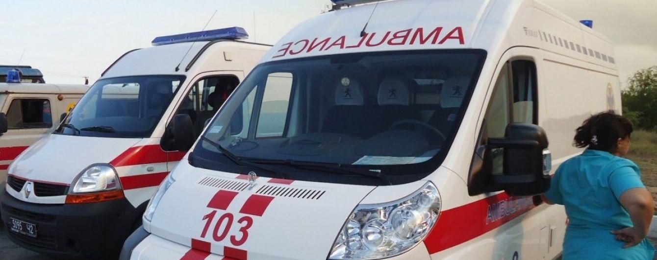 На Житомирщине подростки отравились неизвестным веществом На Житомирщине подростки отравились неизвестным веществом