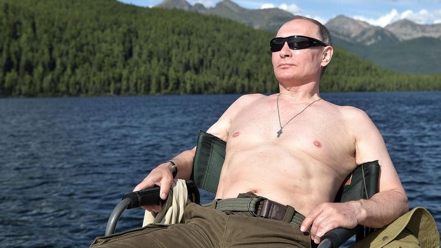 Путін уперше прокоментував свої напівголі фото