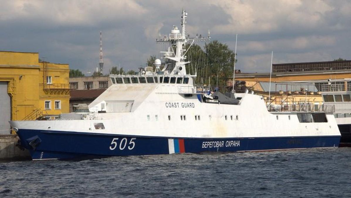 Гібридне піратство в Азовському морі: чого прагне РФ та що може Україна