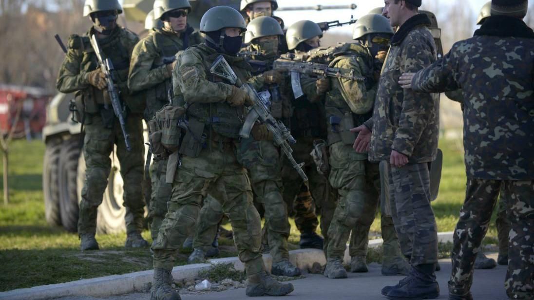 Свідок у справі Януковича розповів, як Росія захоплювала Крим 