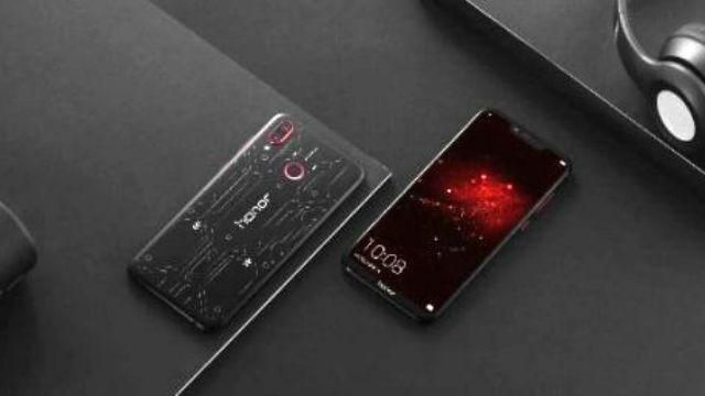 Новый смартфон Honor Play оборудовали революционной технологией Новый смартфон Honor Play оборудовали революционной технологией