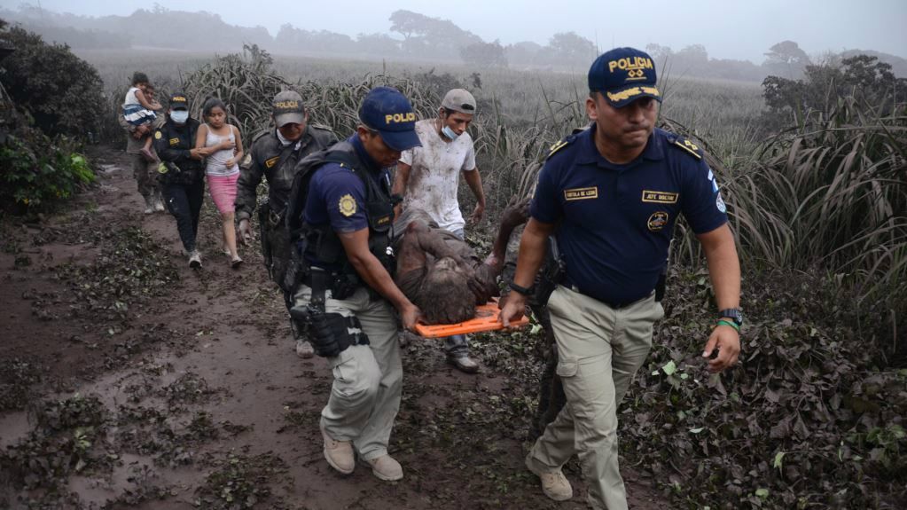 "Люди просто не встигали втекти": кількість загиблих у Гватемалі зросла до 109