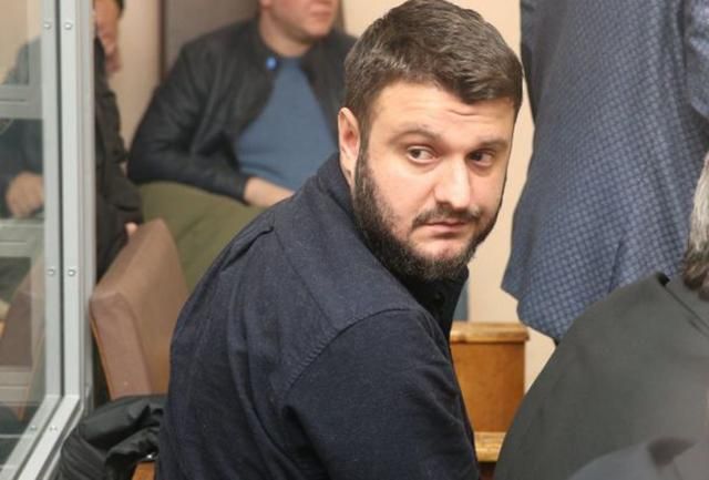 В "расстрельном списке 47" фигурировало имя сына Авакова, – СМИ В "расстрельном списке 47" фигурировало имя сына Авакова, – СМИ