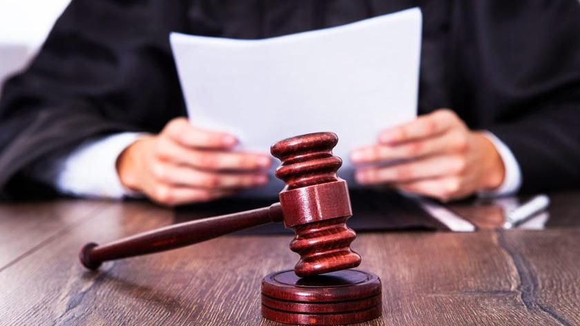 Захистити себе чи померти: Верховний Суд підтвердив право на вбивство при самозахисті Захистити себе чи померти: Верховний Суд підтвердив право на вбивство при самозахисті