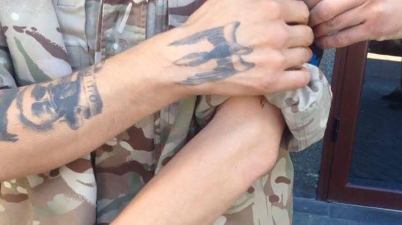 "Получил свое": псевдо-"киборг" выманивал деньги у доверчивых киевлян, но наткнулся не на тех "Получил свое": псевдо-"киборг" выманивал деньги у доверчивых киевлян, но наткнулся не на тех