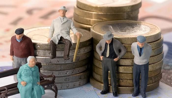 Как сократить дефицит пенсионного бюджета: мнение экономиста Как сократить дефицит пенсионного бюджета: мнение экономиста