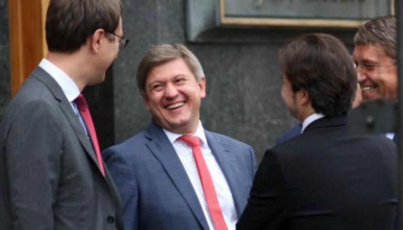 "Ми, як команда, залишаємо Мінфін": колеги Данилюка подали у відставку "Ми, як команда, залишаємо Мінфін": колеги Данилюка подали у відставку