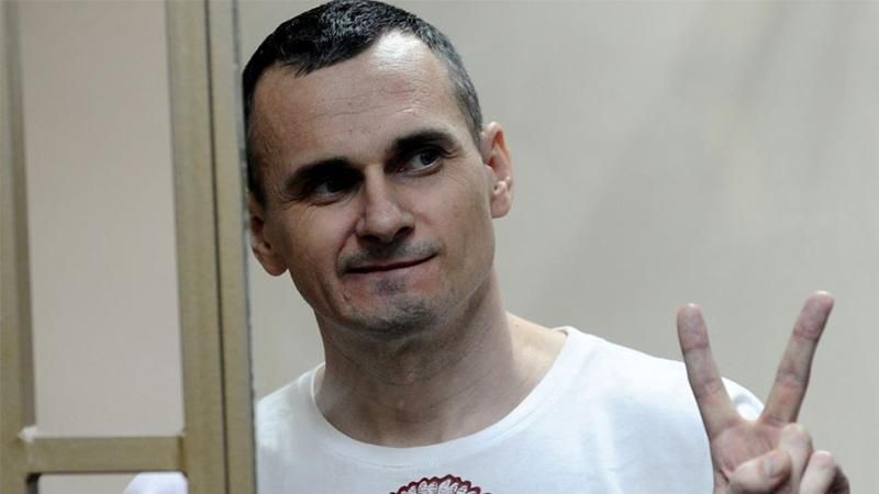 Олега Сенцова обстежили російські лікарі Олега Сенцова обстежили російські лікарі