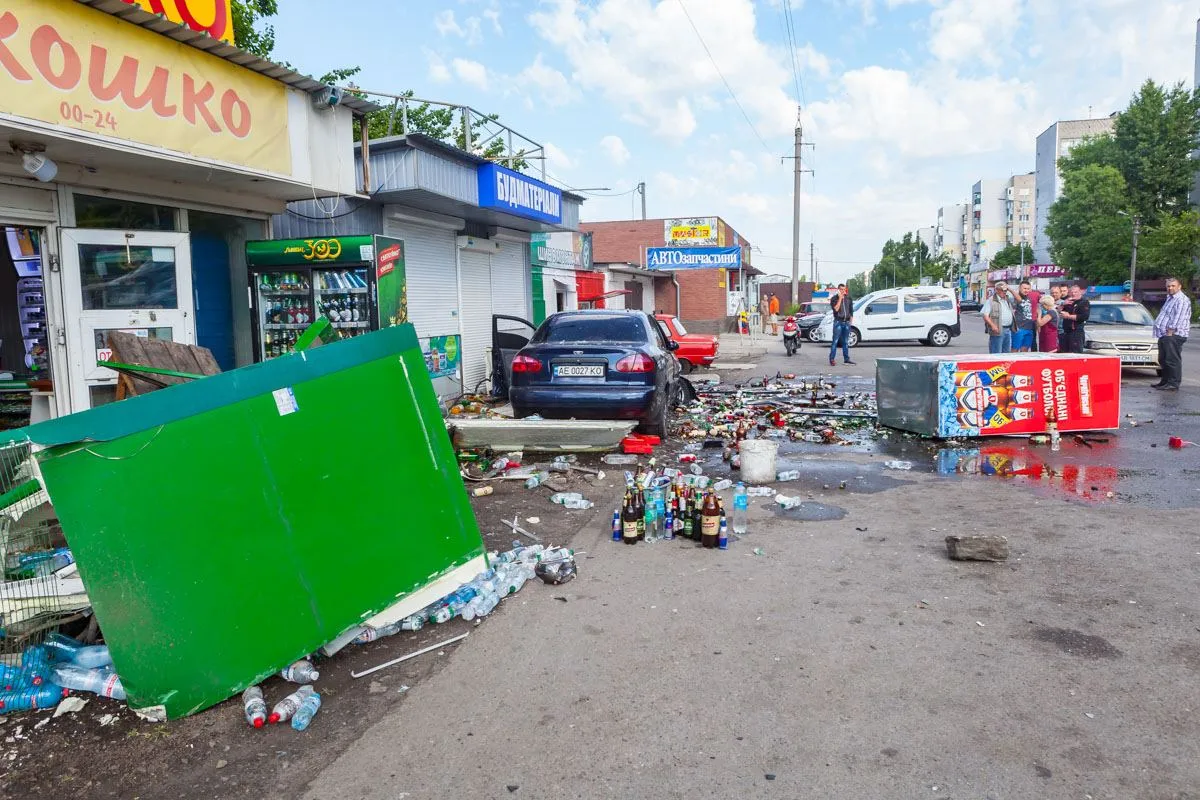 В Дніпрі зіштовхнулись два авто В Дніпрі зіштовхнулись два авто