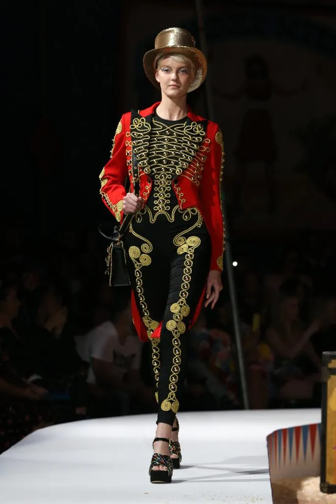 Moschino Resort 2019 Moschino Resort 2019