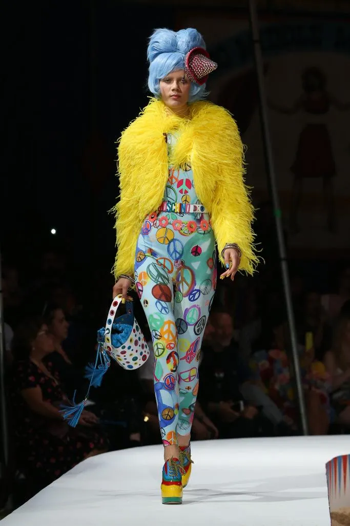 Moschino Resort 2019 Moschino Resort 2019