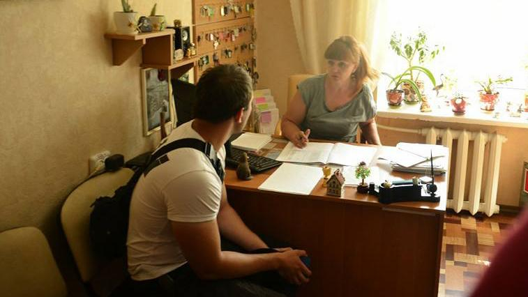 "Учи русский": в одном из университетов Киева разгорелся языковой скандал "Учи русский": в одном из университетов Киева разгорелся языковой скандал