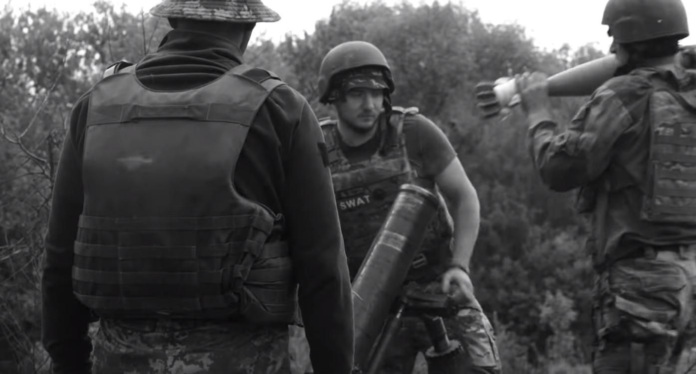 Волонтери показали, як українські бійці "жорстко карають" окупантів: відео
