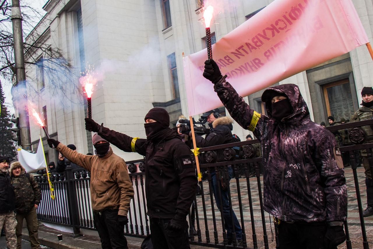 Государство спонсирует праворадикалов: С14 получила полмиллиона Государство спонсирует праворадикалов: С14 получила полмиллиона