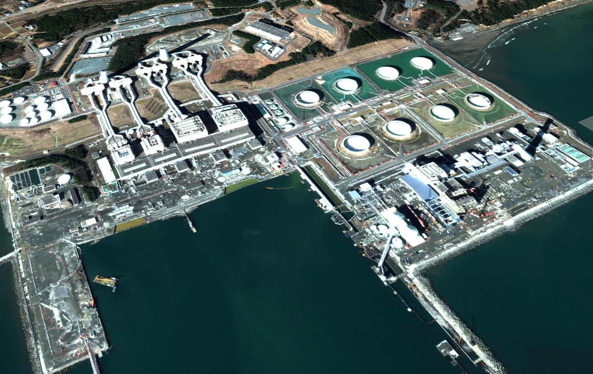 "Фукусіму-2" планують вивести з експлуатації і демонтувати чотири реактори