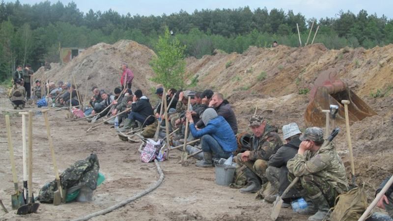 В Ровненской области копатели янтаря избили полицейских