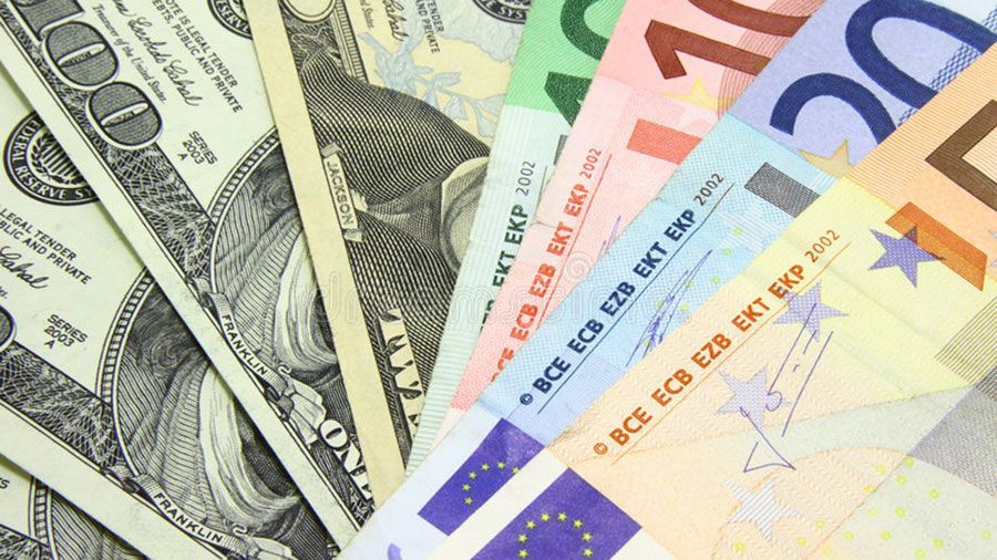 Готівковий курс валют на с15-06-2018: курс долара та євро Готівковий курс валют на с15-06-2018: курс долара та євро