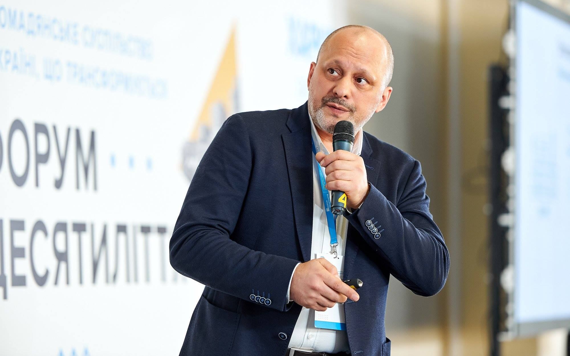 Аласания объяснил, зачем Украина согласилась транслировать ЧМ-2018 Аласания объяснил, зачем Украина согласилась транслировать ЧМ-2018