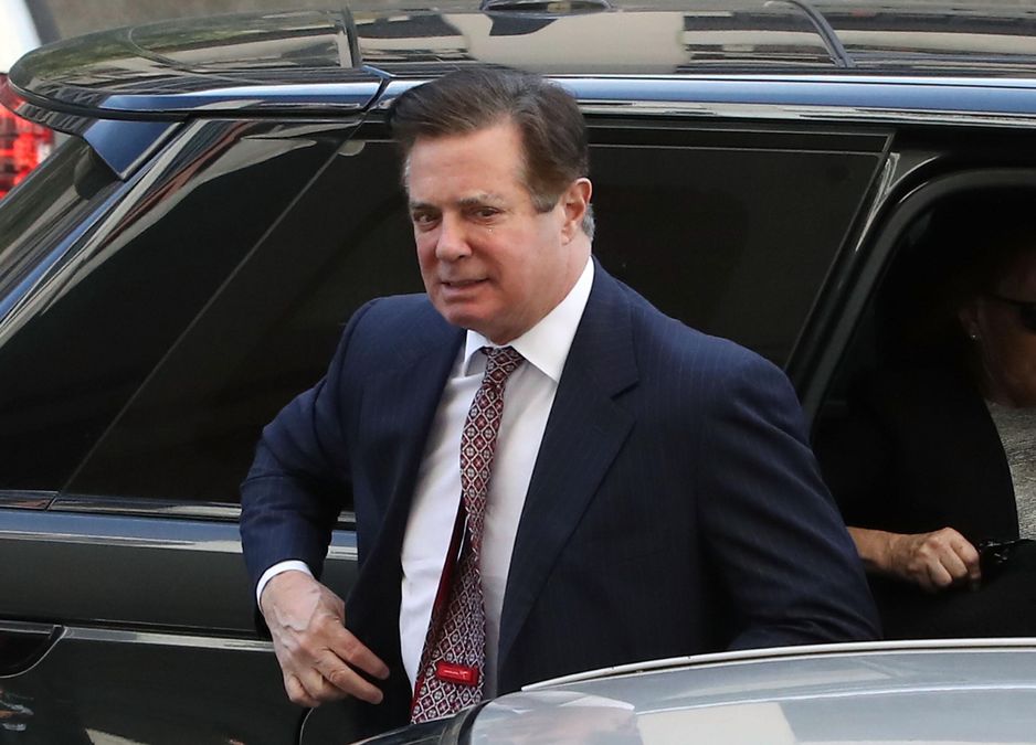 Экс-советника Януковича и бывшего члена команды Трампа Манафорта взяли под стражу Экс-советника Януковича и бывшего члена команды Трампа Манафорта взяли под стражу