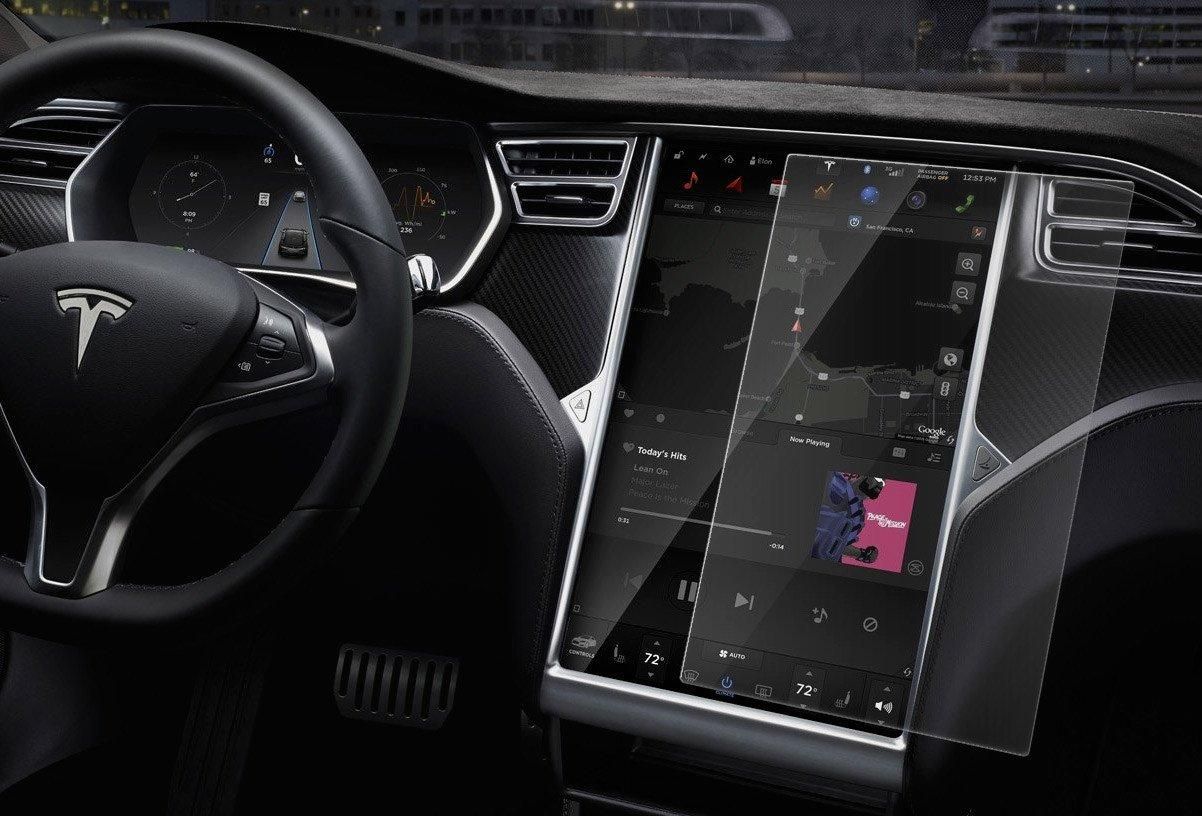 Tesla Model X запустили в швидкісний тунель Маска: відео