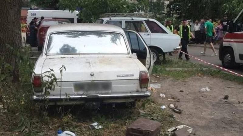 Власника авто, у якому через вибух постраждали четверо дітей, заарештували без права на заставу