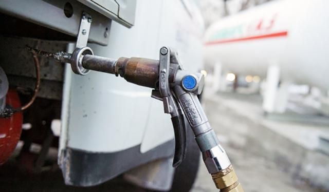 В окупованому Криму виникли проблеми з пальним В окупованому Криму виникли проблеми з пальним