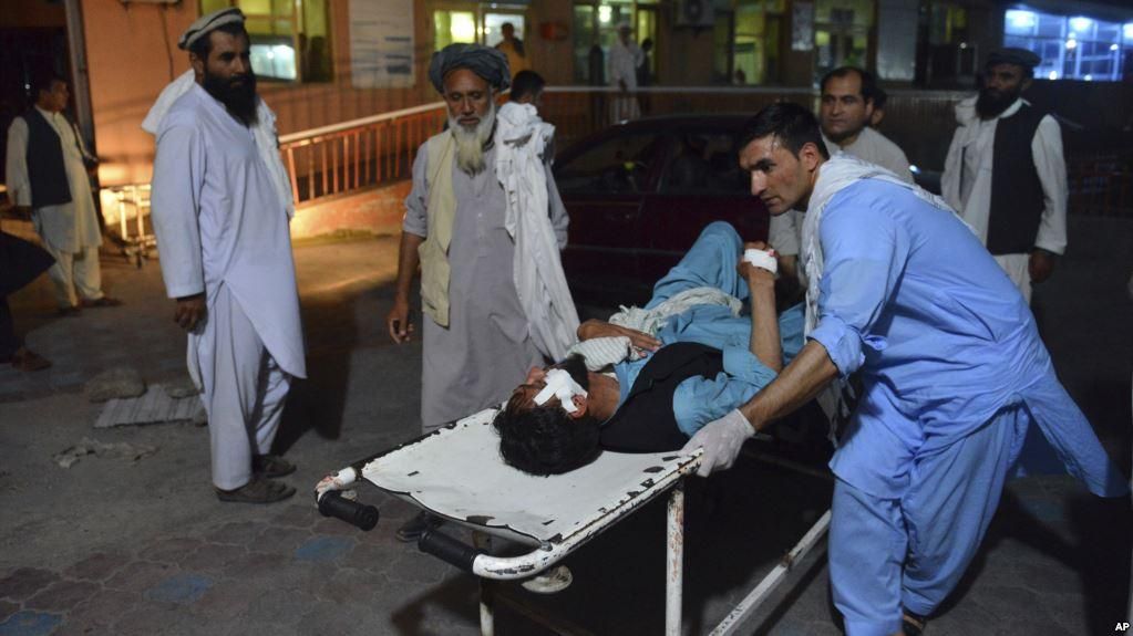 От атаки смертника погибли 36 человек: "Исламское государство" взяло ответственность за теракт От атаки смертника погибли 36 человек: "Исламское государство" взяло ответственность за теракт