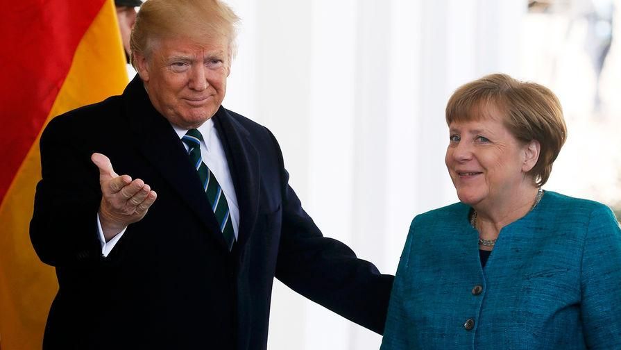 "У меня прекрасные отношения с Ангелой": Трамп прокомментировал скандальное фото с Меркель