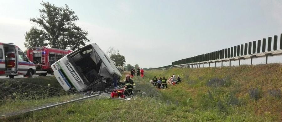 У Польщі перекинувся автобус з людьми похилого віку: є загиблі 