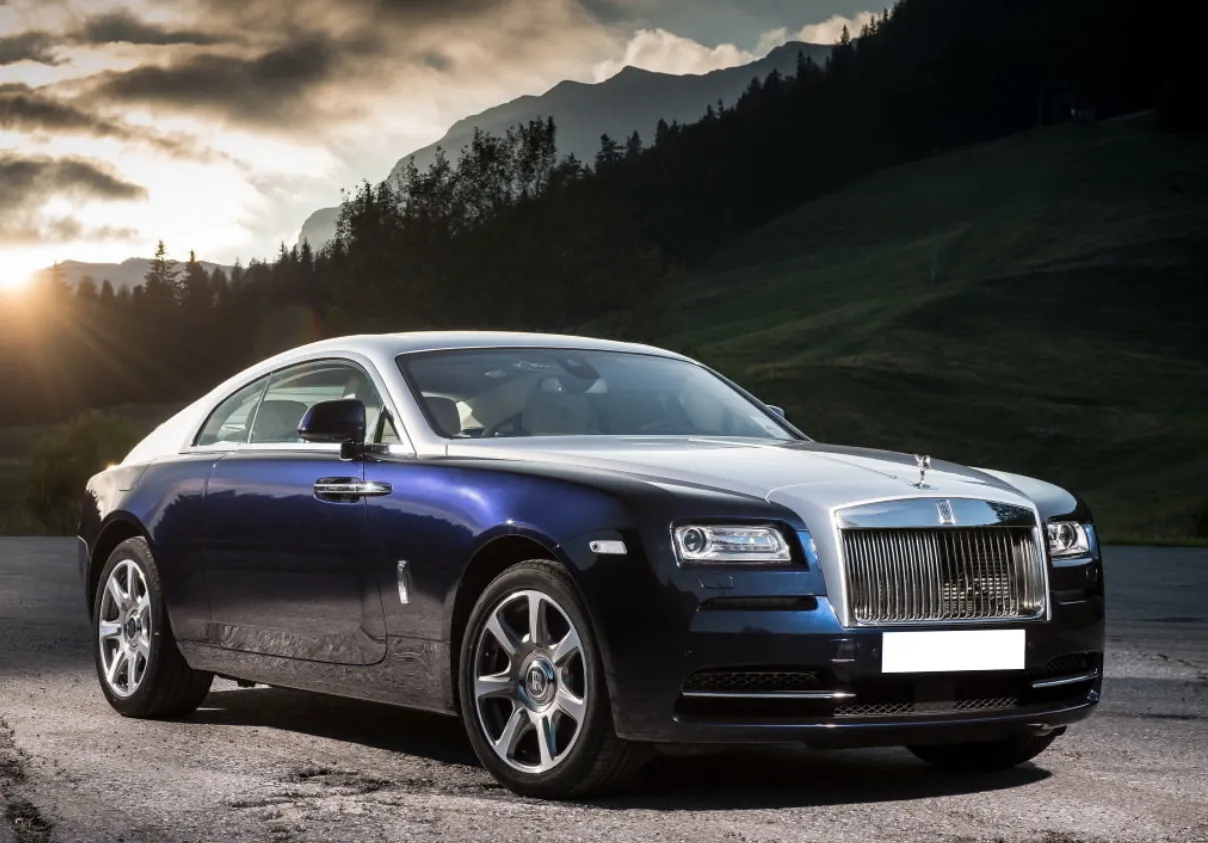 Автомобіль Rolls-Royce, що записаний на 74-річну свекруху Заброварної