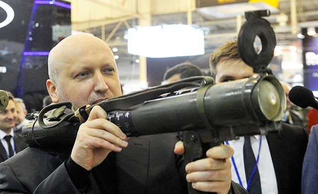 Турчинов рассказал, что сможет остановить масштабное вторжение России в Украину Турчинов рассказал, что сможет остановить масштабное вторжение России в Украину