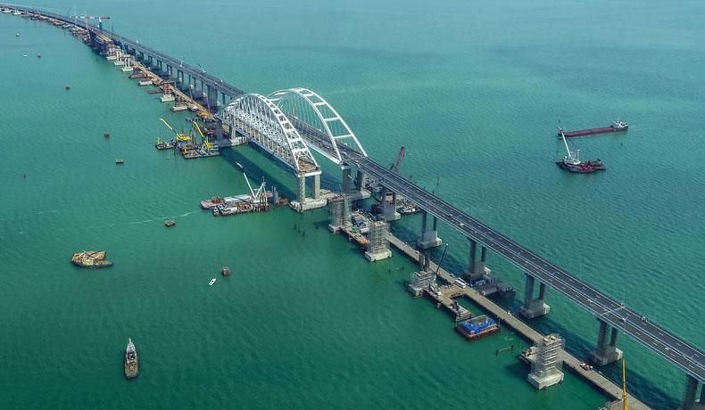 Кримський міст: Турчинов заявив про серйозну загрозу для України Кримський міст: Турчинов заявив про серйозну загрозу для України