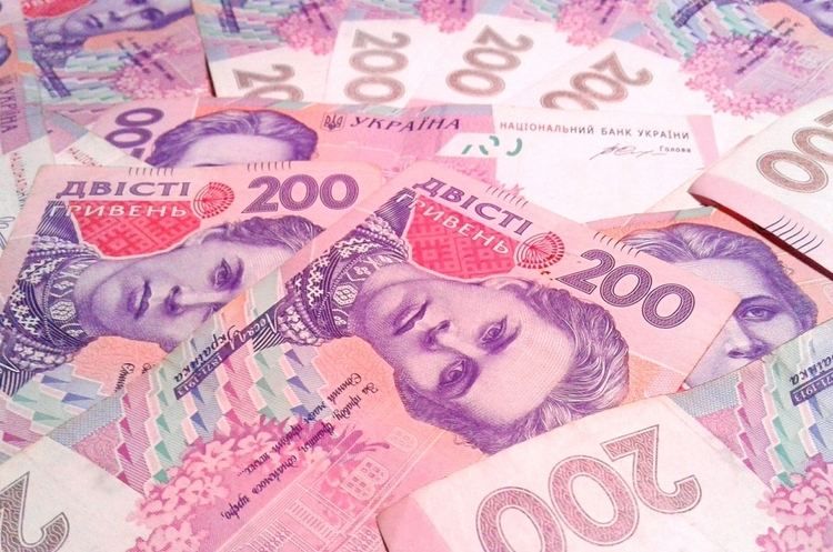 Наличный курс валют 21 июня: гривна укрепилась Наличный курс валют 21 июня: гривна укрепилась