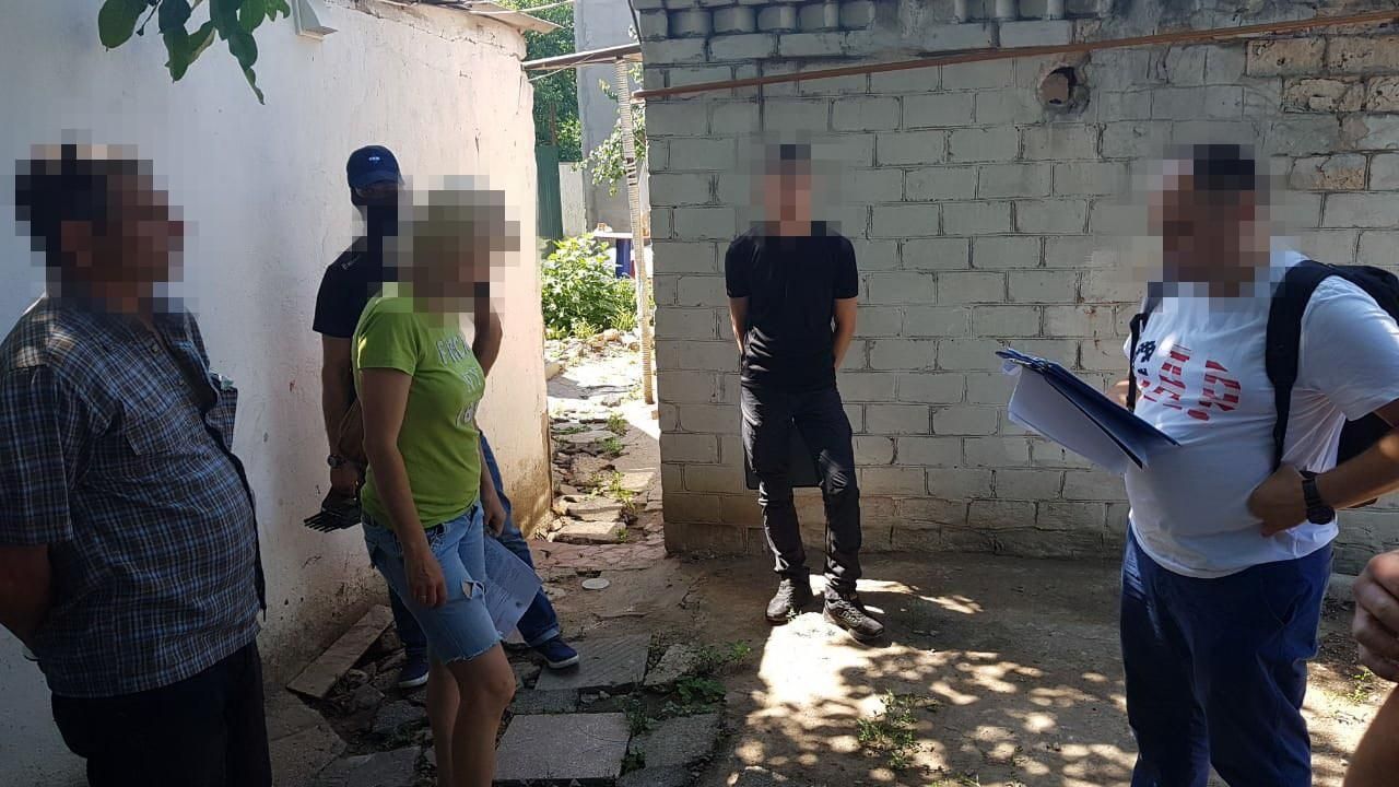 СБУ задержала российских шпионов в Николаевской области СБУ задержала российских шпионов в Николаевской области