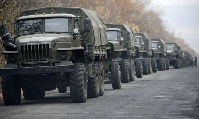 На окупований Донбас з боку російського кордону в'їхало 15 ворожих вантажівок, – СЦКК
