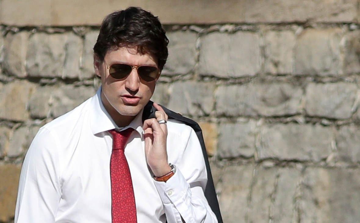 Канадського прем'єра Трюдо оштрафували на 100 доларів через сонцезахисні окуляри