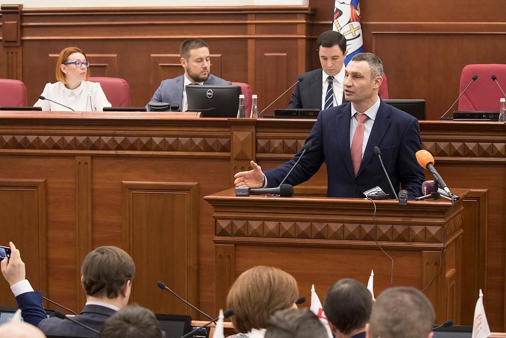 Кияни не повинні сплачувати борги приватної компанії "Київенерго", – Кличко Кияни не повинні сплачувати борги приватної компанії "Київенерго", – Кличко