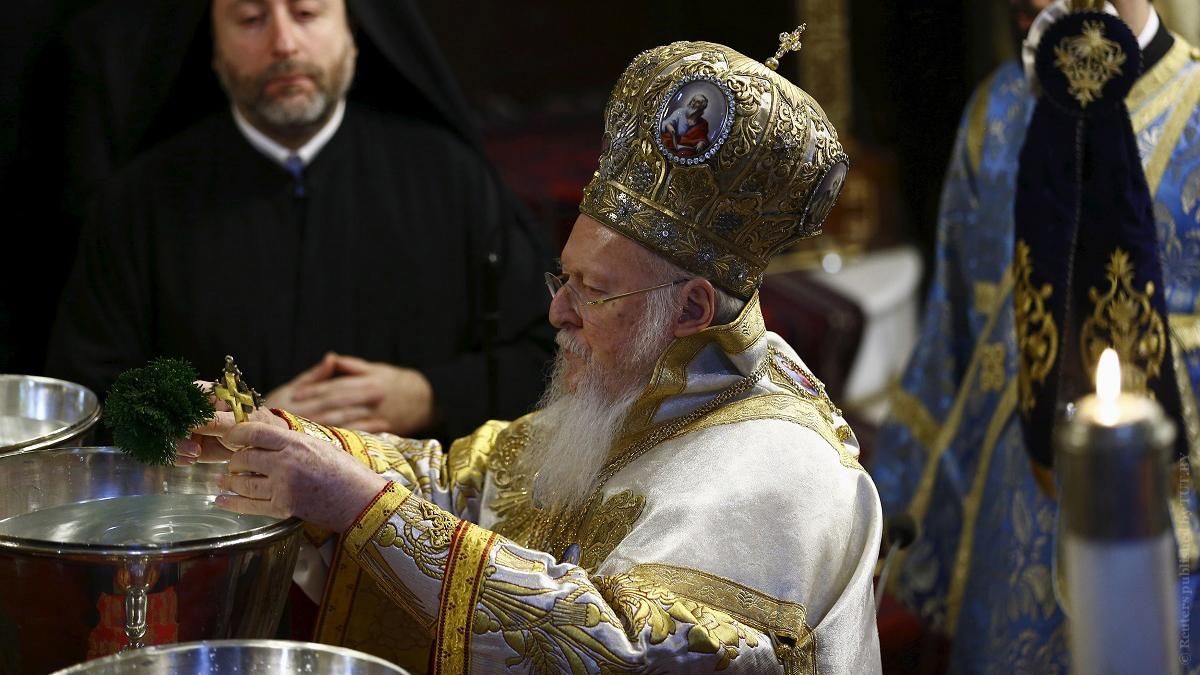 Делегация УПЦ прибыла в Стамбул для встречи со Вселенским патриархом Варфоломеем